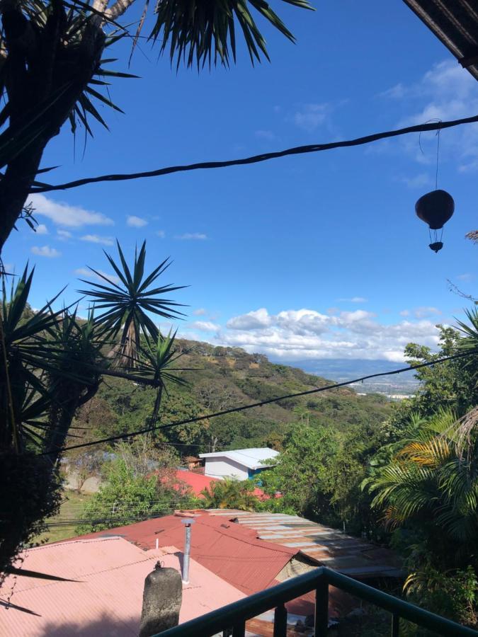 Owl House Hotel Piedades Bagian luar foto