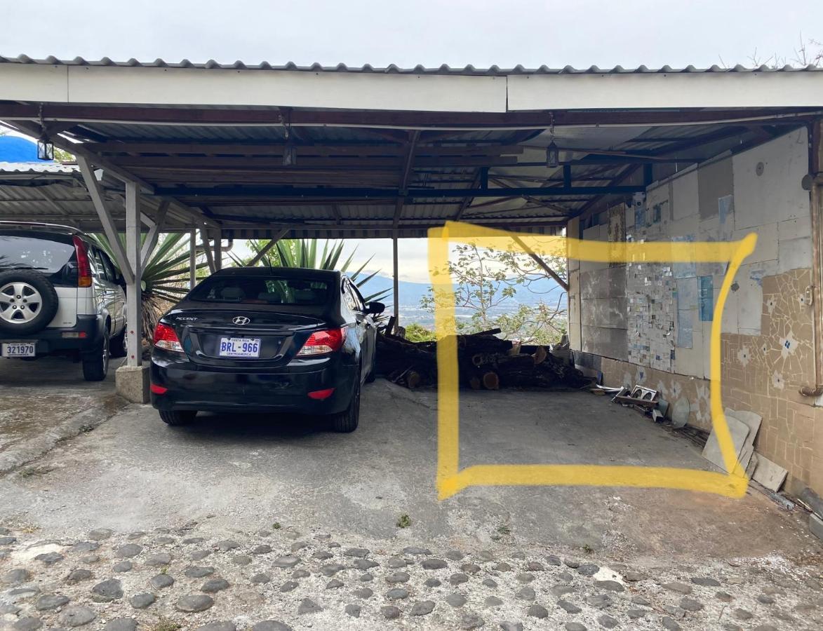Owl House Hotel Piedades Bagian luar foto